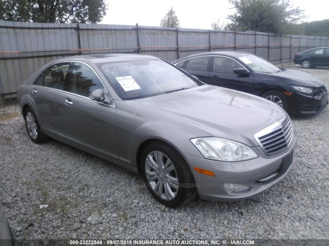 WDDNG86X69A238372 - 2009 MERCEDES-BENZ S 550 4MATIC GRAY photo 1