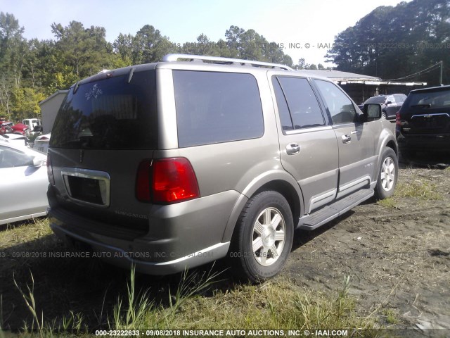 5LMFU28RX3LJ01622 - 2003 LINCOLN NAVIGATOR Champagner Foto 4