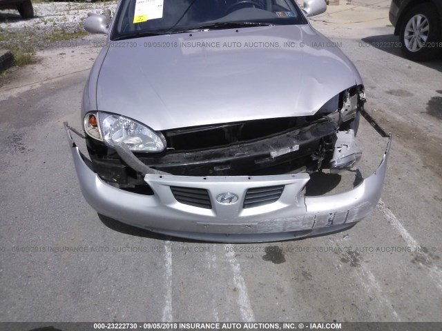 KMHJF35F1YU909432 - 2000 HYUNDAI ELANTRA GLS SILVER photo 6