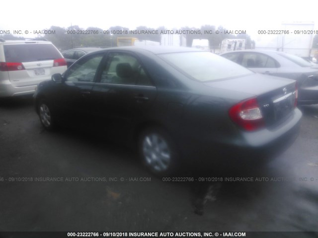 4T1BE32K54U300928 - 2004 TOYOTA CAMRY LE/XLE/SE Жасыл фото 3