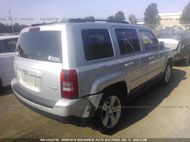 1C4NJRFB9DD274439 - 2013 JEEP PATRIOT LATITUDE GRAY photo 4