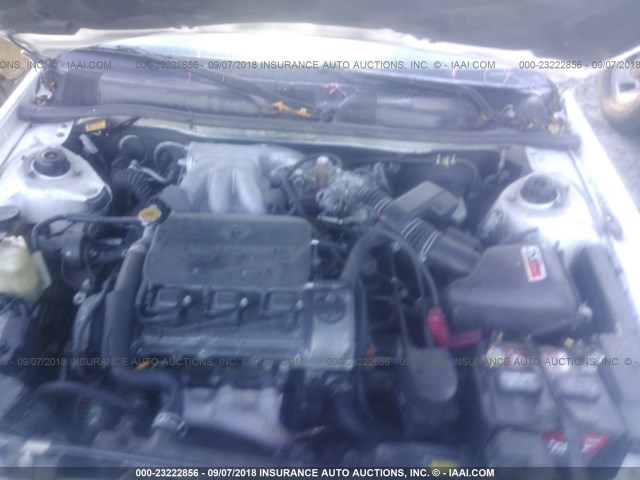 4T1BF28K8XU075102 - 1999 TOYOTA CAMRY LE/XLE WHITE photo 10
