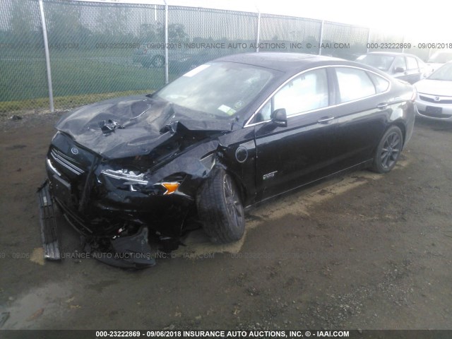 3FA6P0SU6HR371574 - 2017 FORD FUSION TITANIUM PHEV BLACK photo 2