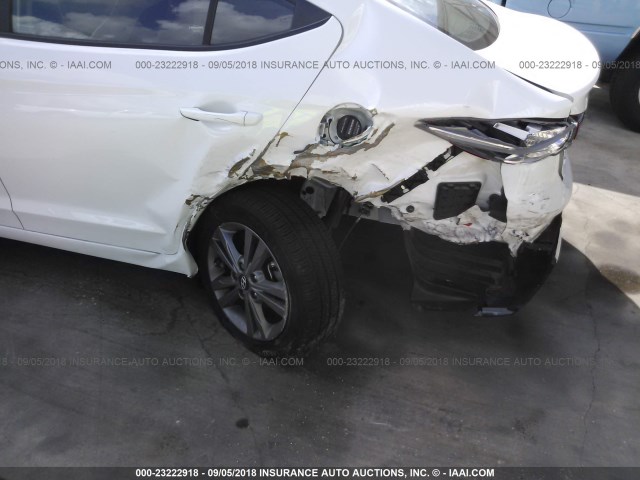 5NPD84LFXJH227105 - 2018 HYUNDAI ELANTRA SEL/VALUE/LIMITED WHITE photo 6