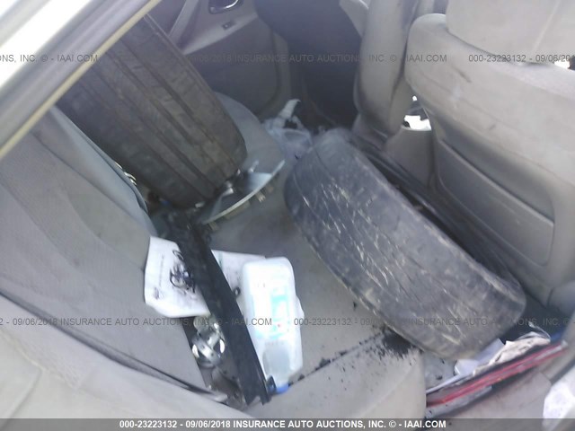 4T1BF3EK0BU637593 - 2011 TOYOTA CAMRY SE/LE/XLE ვერცხლისფერი ფოტო 8