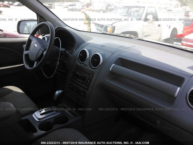 1FMZK01166GA44119 - 2006 FORD FREESTYLE SE GREEN photo 5