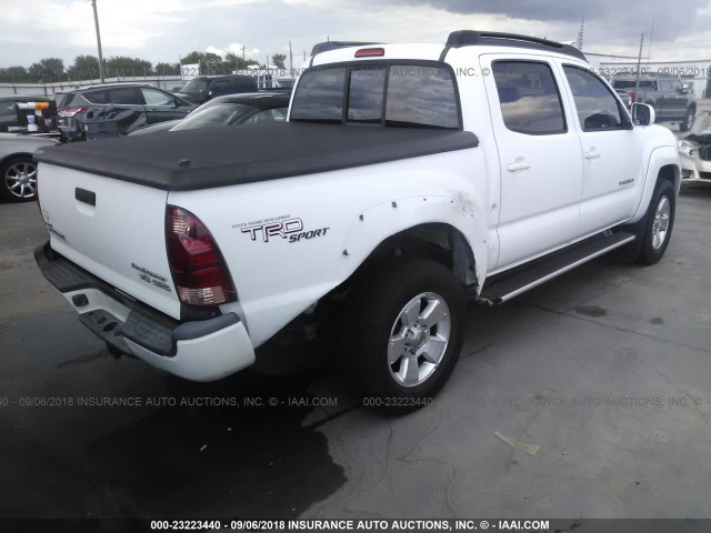 3TMJU62NX7M032725 - 2007 TOYOTA TACOMA DOUBLE CAB PRERUNNER WHITE photo 4