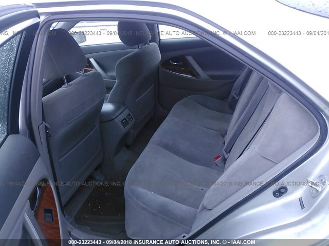 4T4BE46K59R099772 - 2009 TOYOTA CAMRY SE/LE/XLE ვერცხლისფერი ფოტო 8