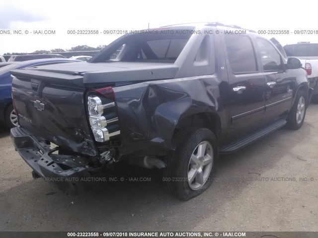 3GNMCFE03BG138500 - 2011 CHEVROLET AVALANCHE LT GRAY photo 4