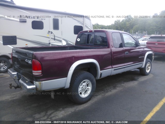 1B7GG22NXYS659153 - 2000 DODGE DAKOTA BURGUNDY photo 4