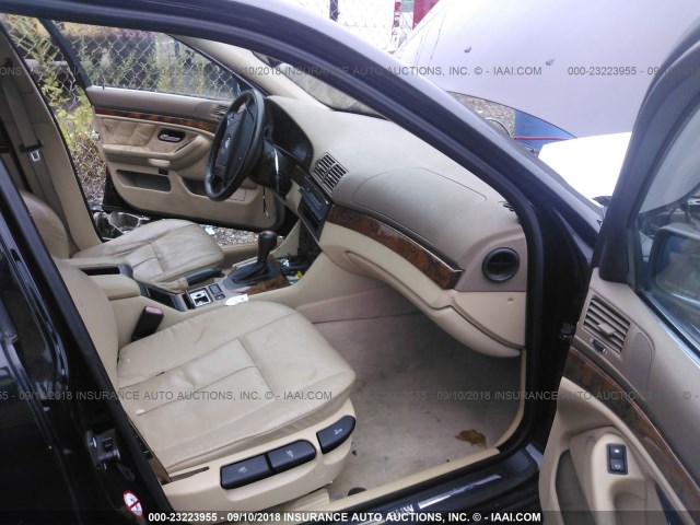 WBADT43451GX22410 - 2001 BMW 525 I AUTOMATIC BLACK photo 5