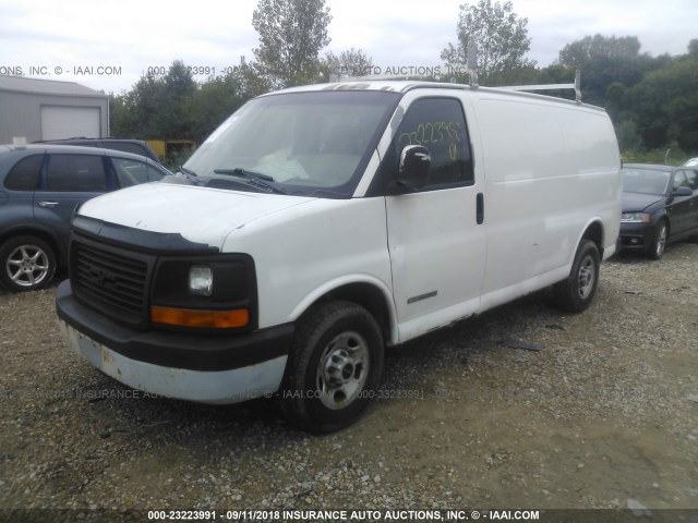 1GTGG25V641900329 - 2004 GMC SAVANA G2500 WHITE photo 2