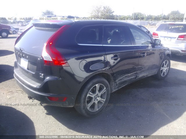 YV4902DZ9B2155470 - 2011 VOLVO XC60 T6 BLACK photo 4