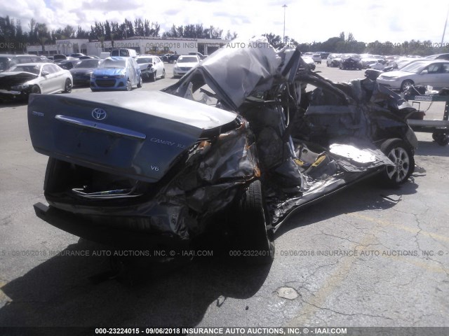 4T1BF30K56U633634 - 2006 TOYOTA CAMRY LE/XLE/SE GRAY photo 4