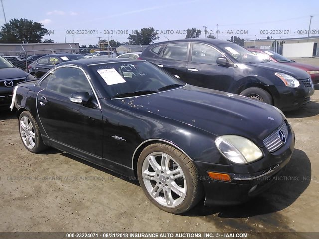 WDBKK49F44F302362 - 2004 MERCEDES-BENZ SLK 230 KOMPRESSOR BLACK photo 1