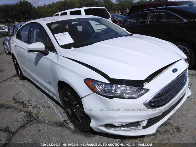 3FA6P0LU4JR248537 - 2018 FORD FUSION SE HYBRID WHITE photo 1