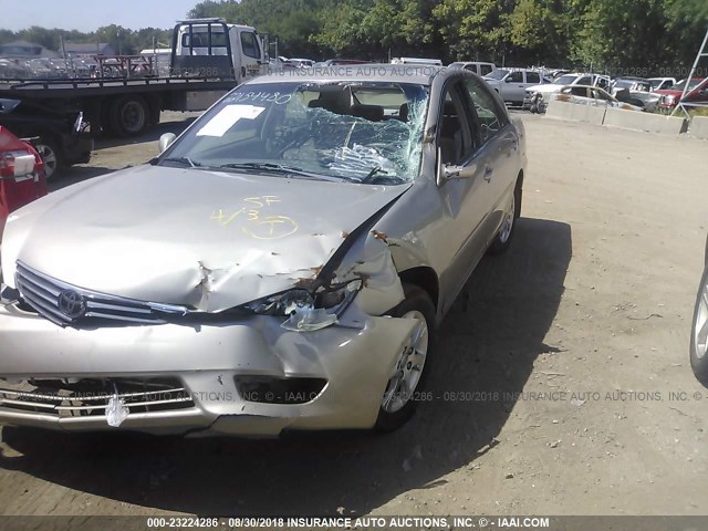 4T1BE30K95U041753 - 2005 TOYOTA CAMRY LE/XLE/SE 银色 照片 2