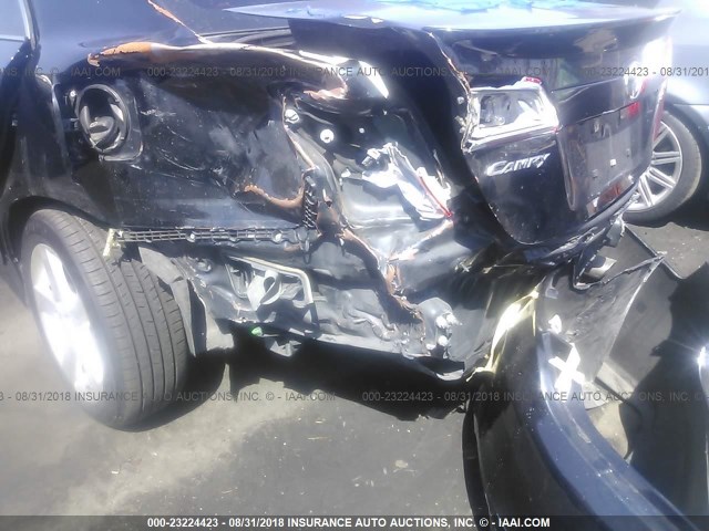 4T1BF1FK5EU365629 - 2014 TOYOTA CAMRY L/SE/LE/XLE 蓝色 照片 6