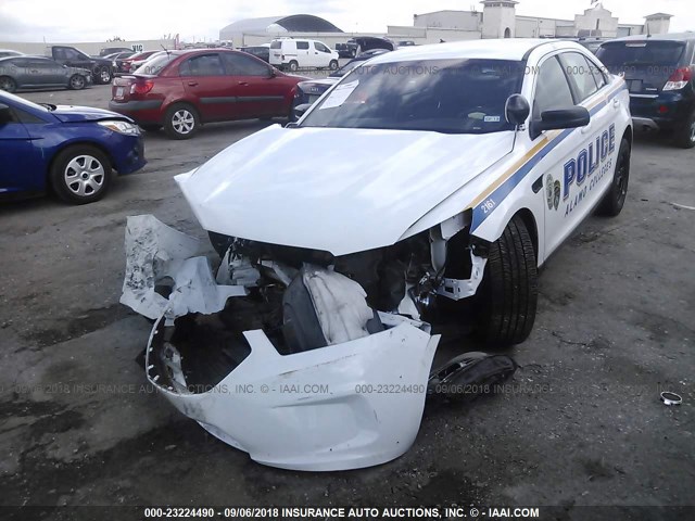 1FAHP2MK0GG104341 - 2016 FORD TAURUS POLICE INTERCEPTOR WHITE photo 2