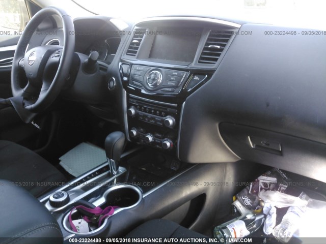 5N1DR2MM5JC652771 - 2018 NISSAN PATHFINDER S/SV/SL/PLATINUM 黑色 照片 5