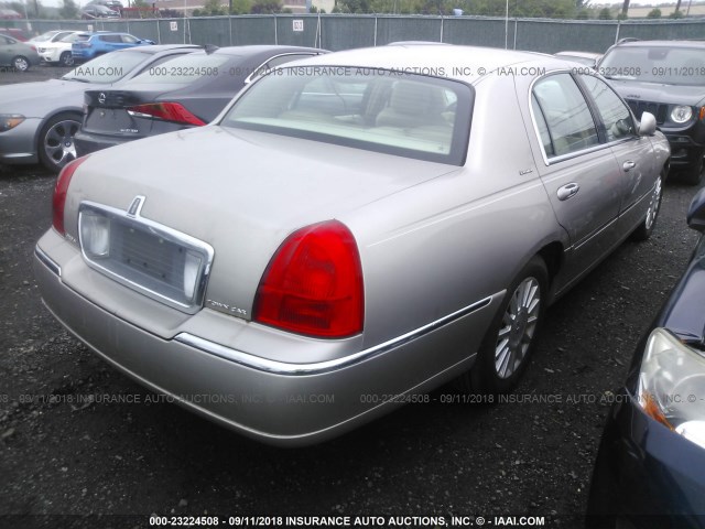 1LNHM81W63Y695613 - 2003 LINCOLN TOWN CAR EXECUTIVE BEIGE photo 4