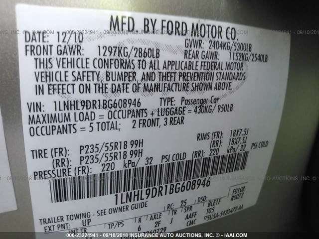 1LNHL9DR1BG608946 - 2011 LINCOLN MKS GOLD photo 9