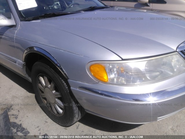 1LNHM97V8YY829971 - 2000 LINCOLN CONTINENTAL  银色 照片 6