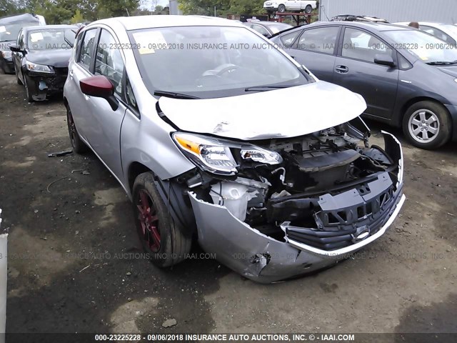 3N1CE2CP5FL384827 - 2015 NISSAN VERSA NOTE S/S PLUS/SV/SL/SR SILVER photo 1