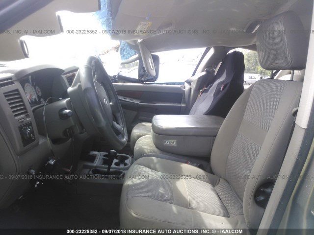 1D7KS28C86J137578 - 2006 DODGE RAM 2500 ST/SLT 金色 照片 5