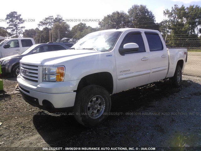 3GTP2WE70DG211556 - 2013 GMC SIERRA K1500 SLT WHITE photo 2