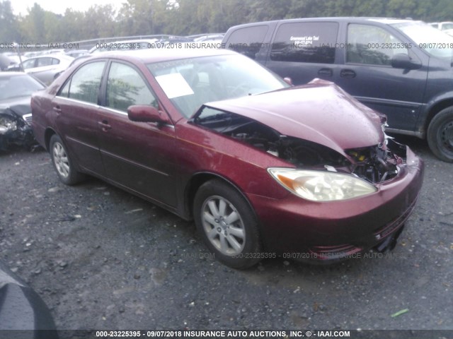 4T1BF30K62U005172 - 2002 TOYOTA CAMRY LE/XLE/SE Марун фото 1