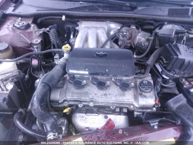 4T1BF30K62U005172 - 2002 TOYOTA CAMRY LE/XLE/SE Марун фото 10