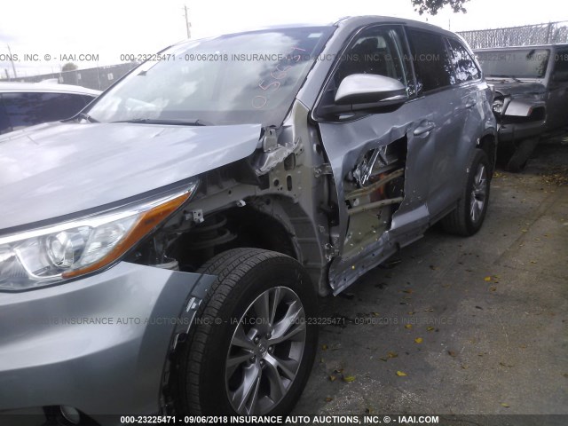 5TDZKRFH9FS056639 - 2015 TOYOTA HIGHLANDER LE/LE PLUS SILVER photo 6