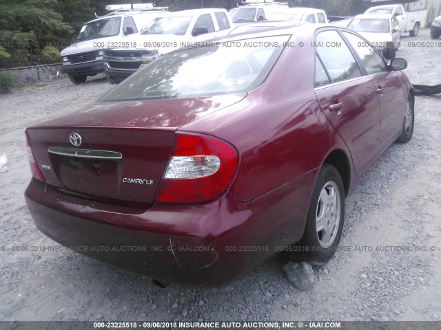4T1BF32K23U035607 - 2003 TOYOTA CAMRY LE/XLE/SE RED photo 4