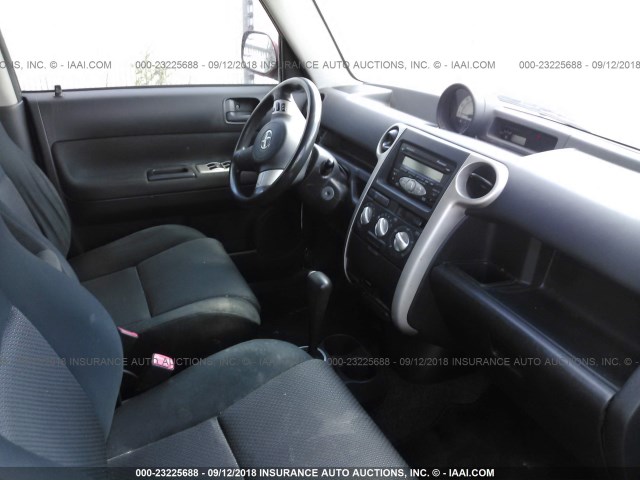 JTLKT324664079438 - 2006 TOYOTA SCION XB Марун фото 5