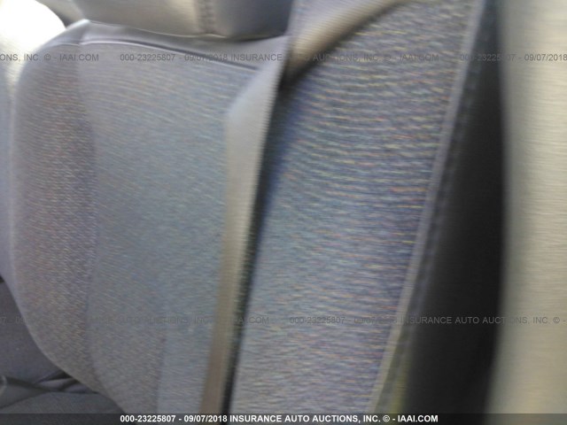 1GCEC14X97Z172446 - 2007 CHEVROLET SILVERADO C1500 CLASSIC WHITE photo 8