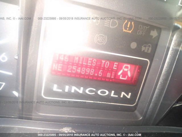 5LMFU27527LJ05278 - 2007 LINCOLN NAVIGATOR Schwarz Foto 7