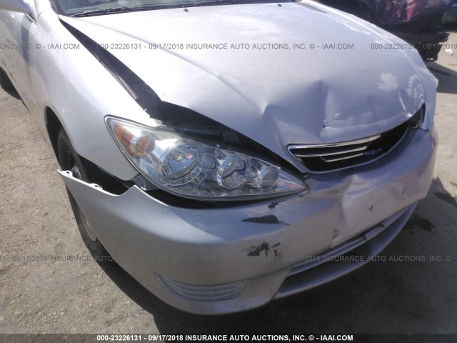 4T1BE32KX5U019757 - 2005 TOYOTA CAMRY LE/XLE/SE Күміс фото 6