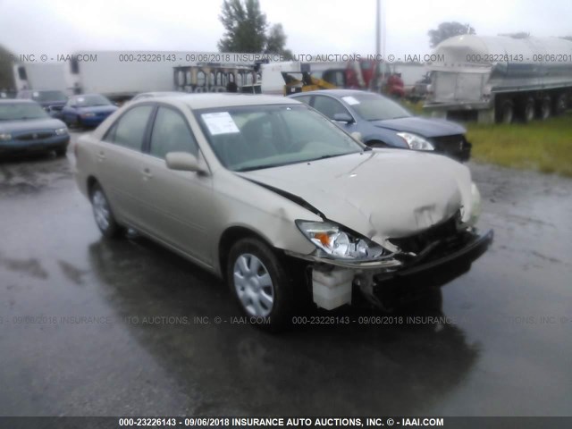 4T1BE32K32U539021 - 2002 TOYOTA CAMRY LE/XLE/SE GOLD photo 1