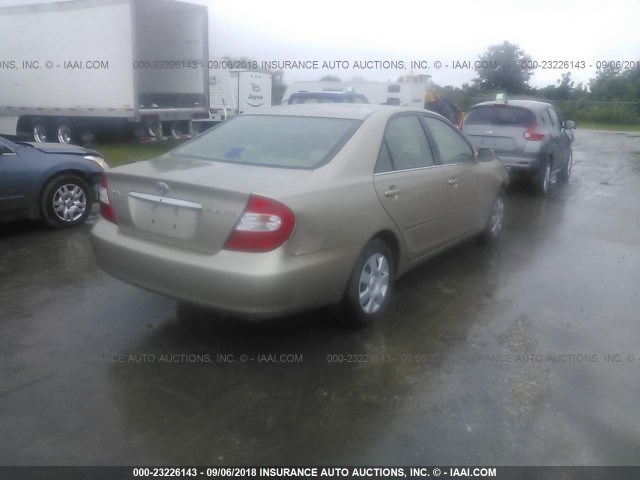 4T1BE32K32U539021 - 2002 TOYOTA CAMRY LE/XLE/SE GOLD photo 4