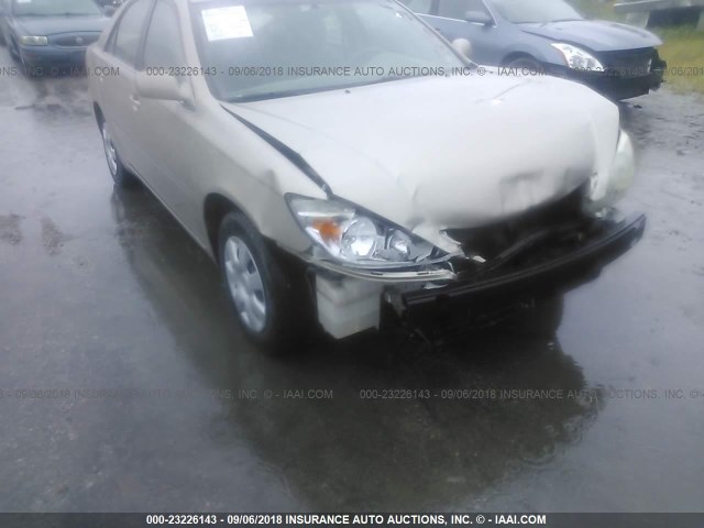 4T1BE32K32U539021 - 2002 TOYOTA CAMRY LE/XLE/SE GOLD photo 6
