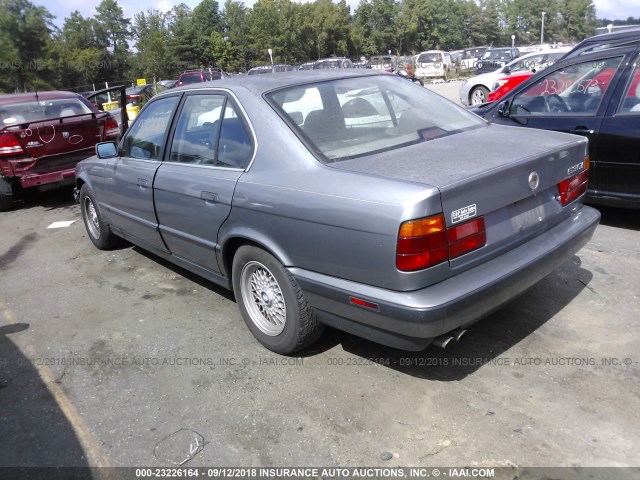 WBAHD2311PBF74886 - 1993 BMW 535 I AUTOMATIC GRAY photo 3