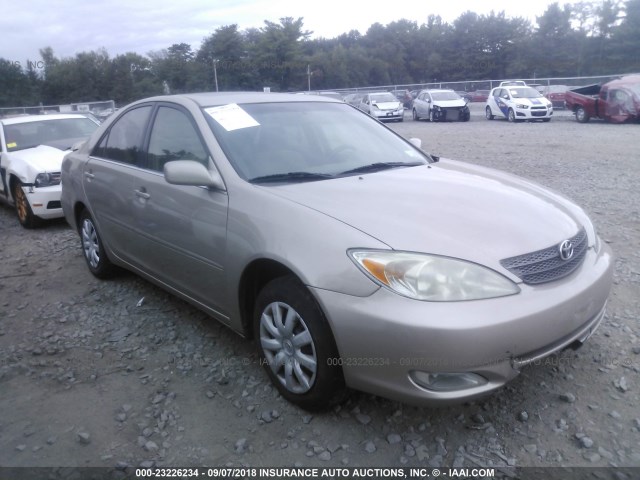 JTDBE32K030161429 - 2003 TOYOTA CAMRY LE/XLE 棕色 照片 1