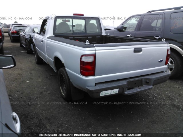 1FTYR10DX3TA33043 - 2003 FORD RANGER SILVER photo 3