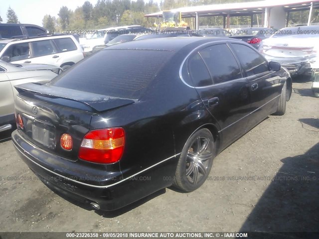 JT8BH68X0X0020733 - 1999 LEXUS GS 400 BLACK photo 4