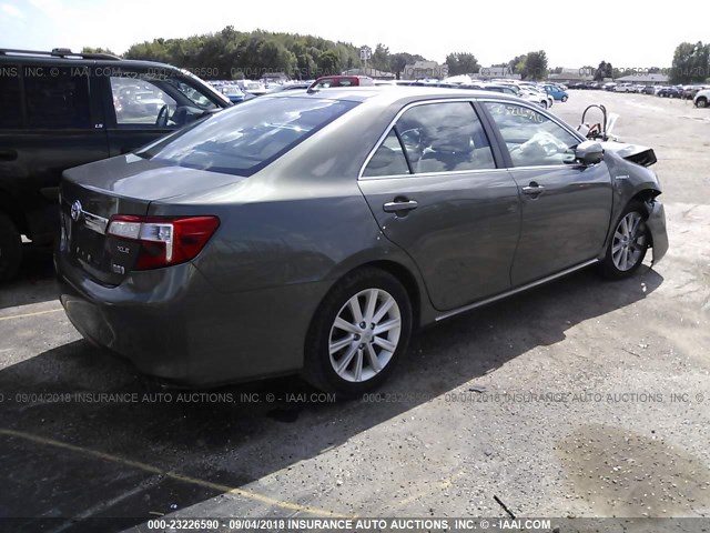 4T1BD1FK2DU092198 - 2013 TOYOTA CAMRY HYBRID/LE/XLE GRAY photo 4