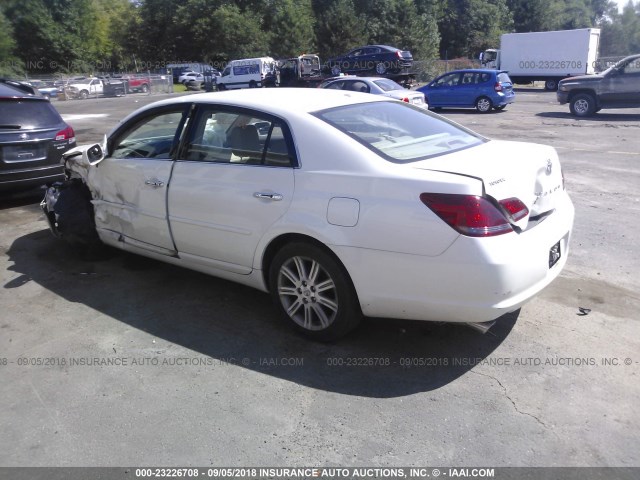 4T1BK36BX9U325785 - 2009 TOYOTA AVALON XL/XLS/LIMITED WHITE photo 3