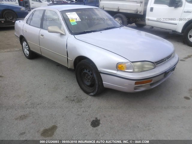 4T1BF12K9TU116611 - 1996 TOYOTA CAMRY LE/XLE/SE Gümüş foto 1