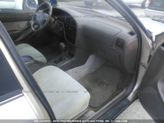 4T1BF12K9TU116611 - 1996 TOYOTA CAMRY LE/XLE/SE Gümüş foto 5