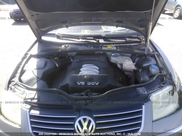 WVWRH63B74P046633 - 2004 VOLKSWAGEN PASSAT GLX 灰色 照片 10